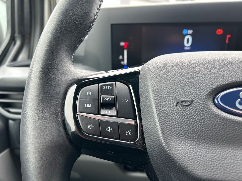 Ford Transit Custom 320L 2,0 EcoBlue Trend