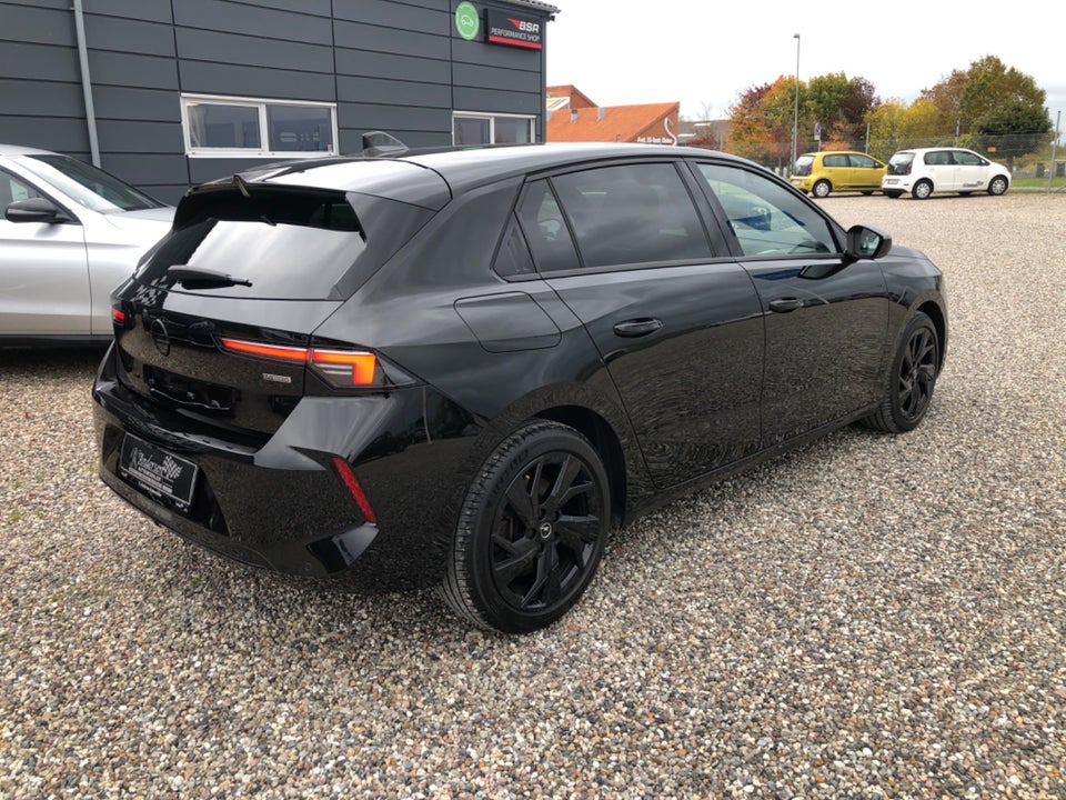 Opel Astra 1,6 PHEV GS Line aut. 5d