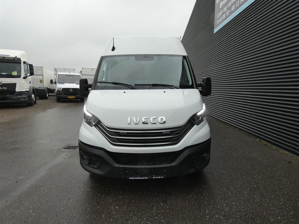 Iveco Daily 3,0 35S18 12m³ Van AG8