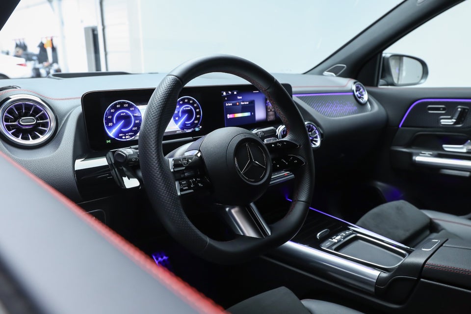 Mercedes EQA250+ AMG Premium 5d