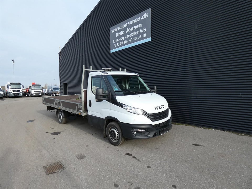Iveco Daily 2,3 35S14 4100mm Lad 2d