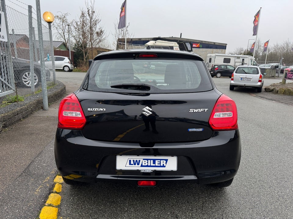 Suzuki Swift 1,2 mHybrid Club 5d