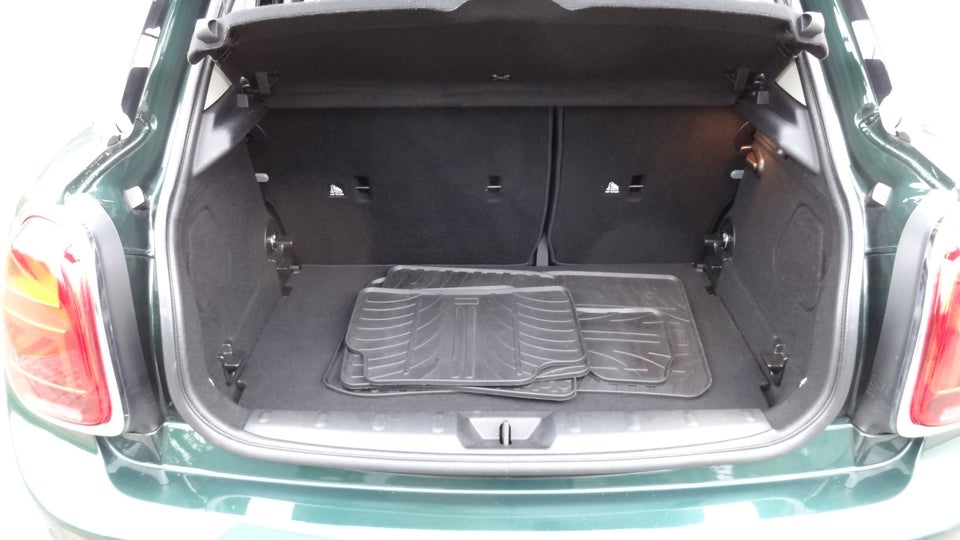 MINI Cooper 1,5 Essential Edition 5d
