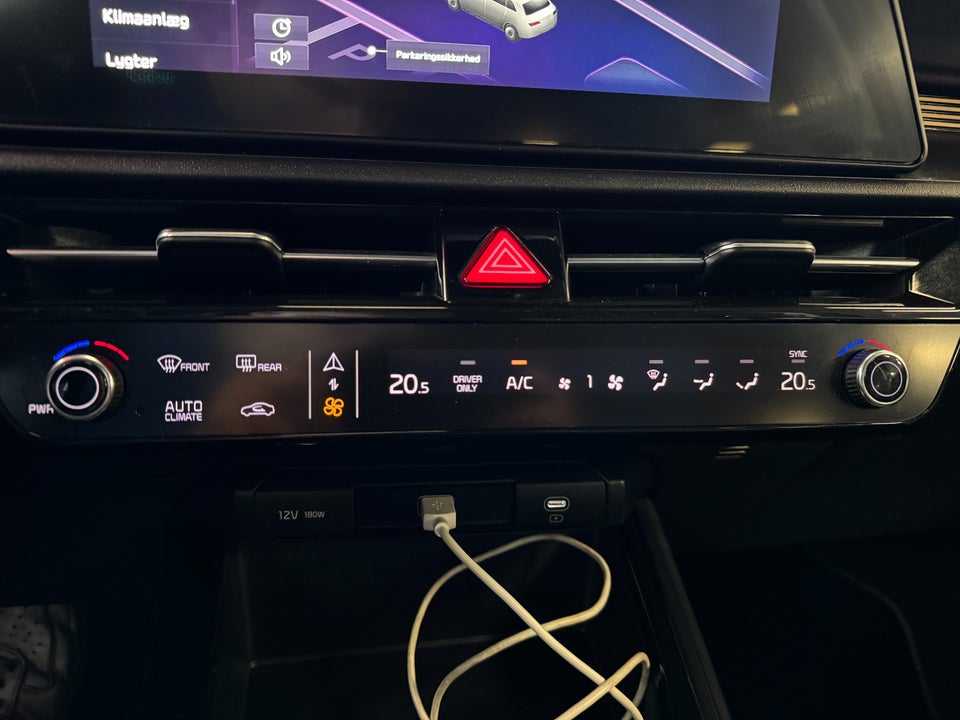 Kia Niro 1,6 PHEV Prestige DCT 5d