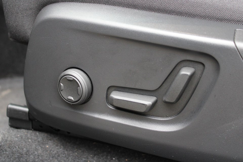 Volvo XC40 P6 ReCharge Ultimate 5d