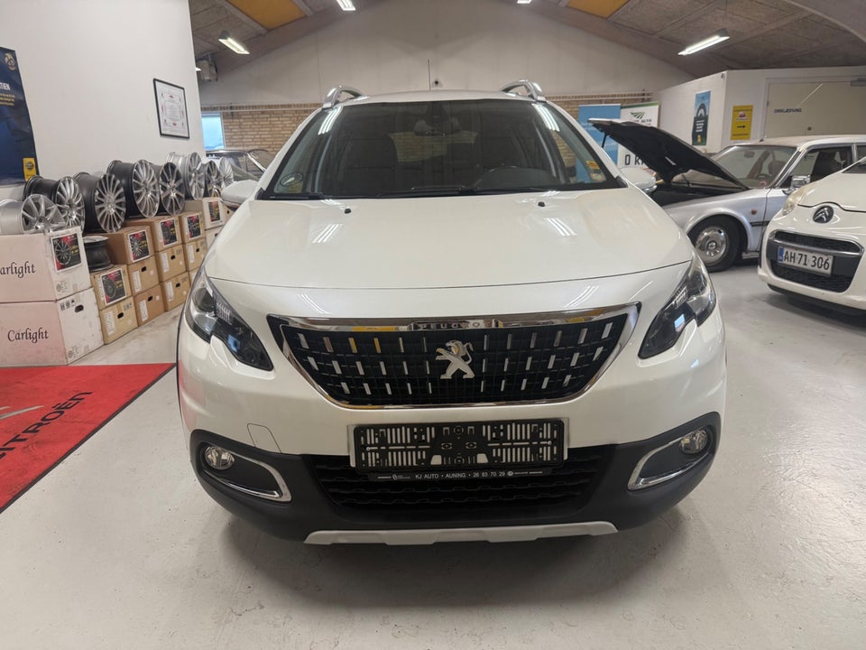 Peugeot 2008 1,6 BlueHDi 100 Allure 5d