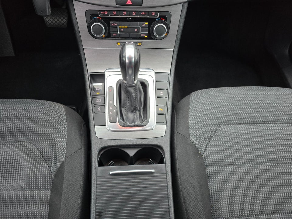 VW Passat 2,0 TDi 140 Comfortline Variant DSG BM 5d