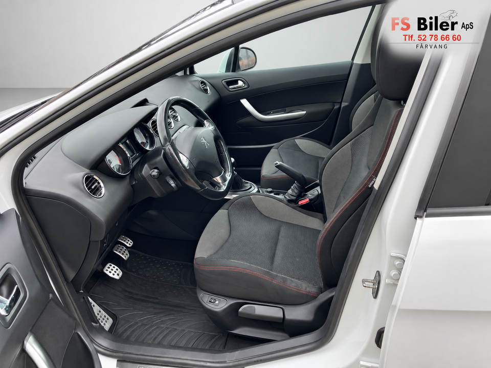 Peugeot 308 1,6 THP 156 Sportium SW 5d