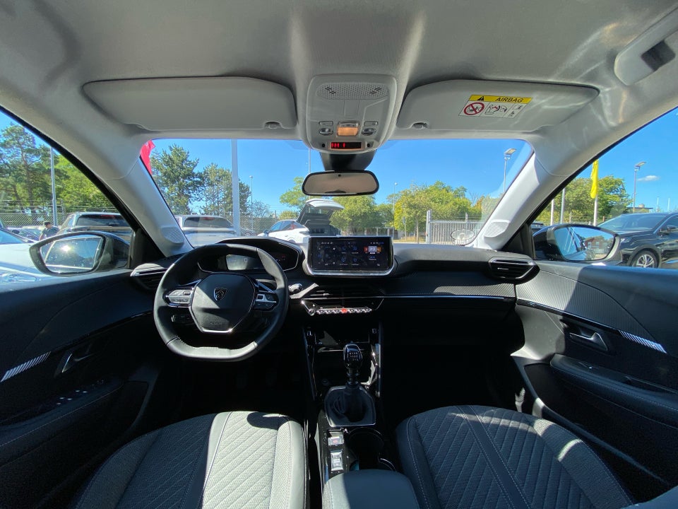 Peugeot 208 1,2 PureTech 100 Allure+ 5d