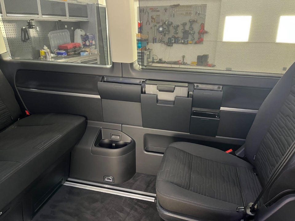 VW Multivan 2,0 TDi 199 Comfortline DSG kort