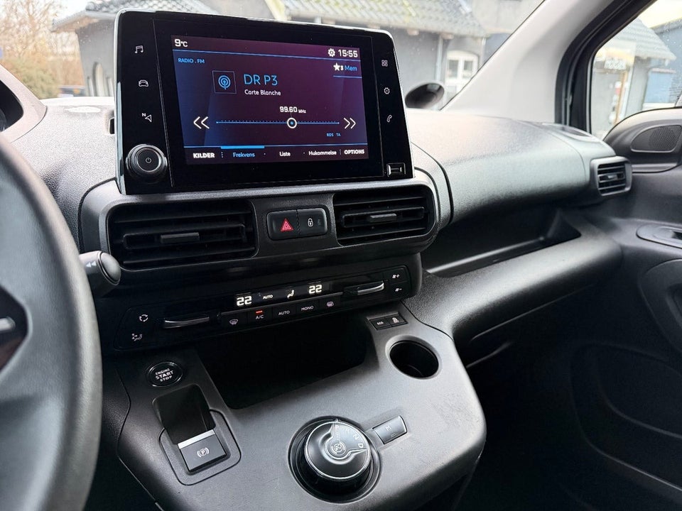 Peugeot Partner 1,5 BlueHDi 130 L1V2 Ultimate EAT8 Van