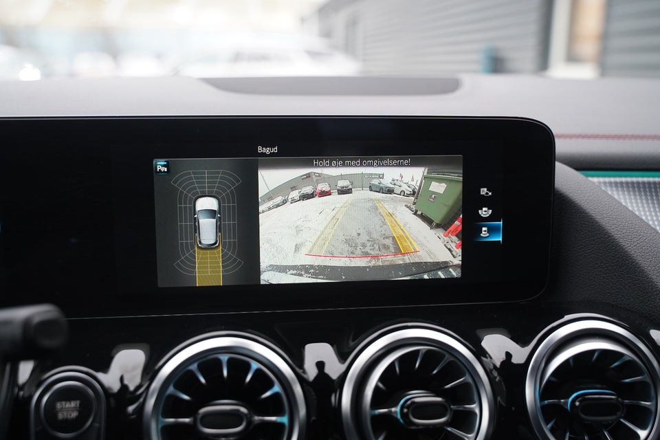 Mercedes EQA300 AMG Line 4Matic 5d