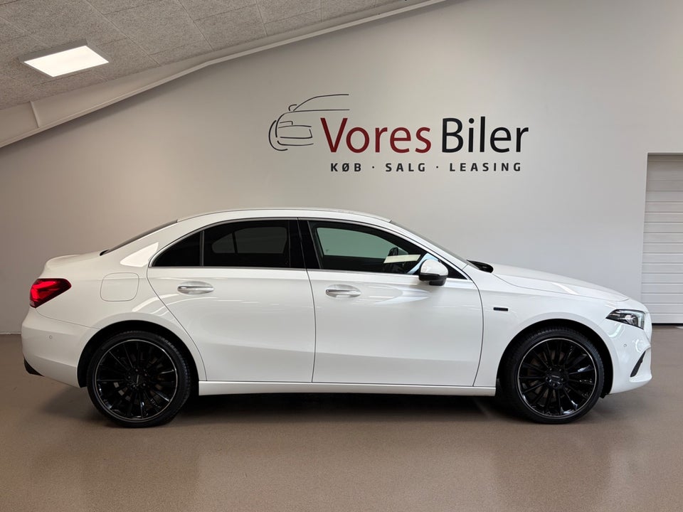 Mercedes A250 e 1,3 Progressive aut. 4d