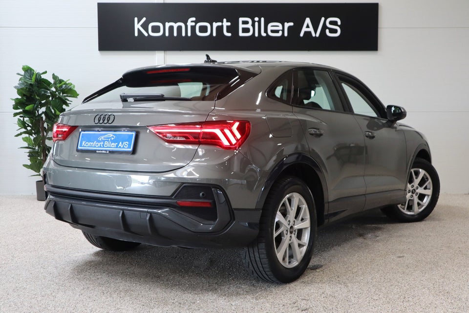 Audi Q3 45 TFSi e Attitude+ Sportback S-tr. 5d