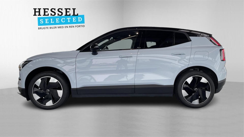 Volvo EX30 Extended Range Plus 5d