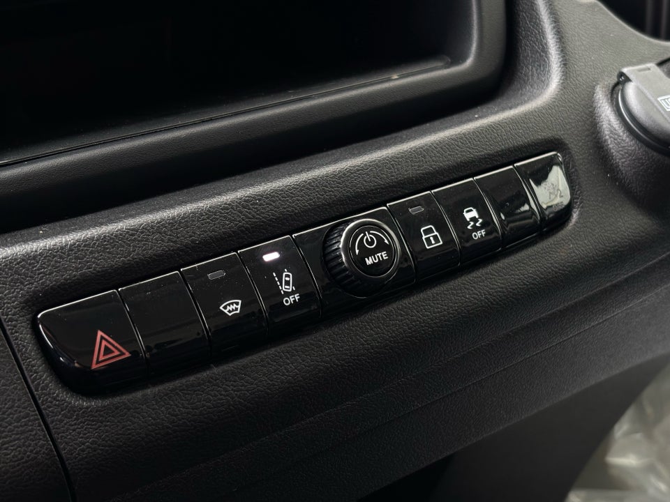 Fiat Ducato 35 Maxi 2,2 MJT 180 Kassevogn L2H2 Pro aut.