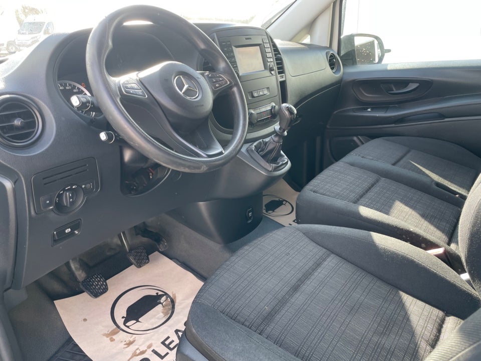 Mercedes Vito 114 2,2 CDi More L