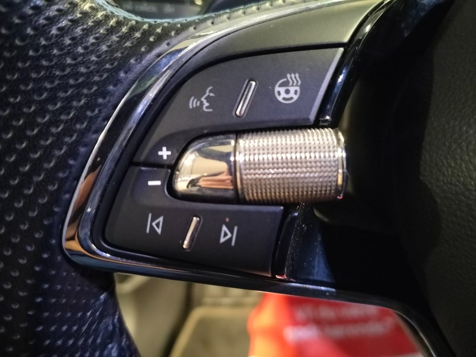 Skoda Enyaq 80 iV Founders Edition 5d