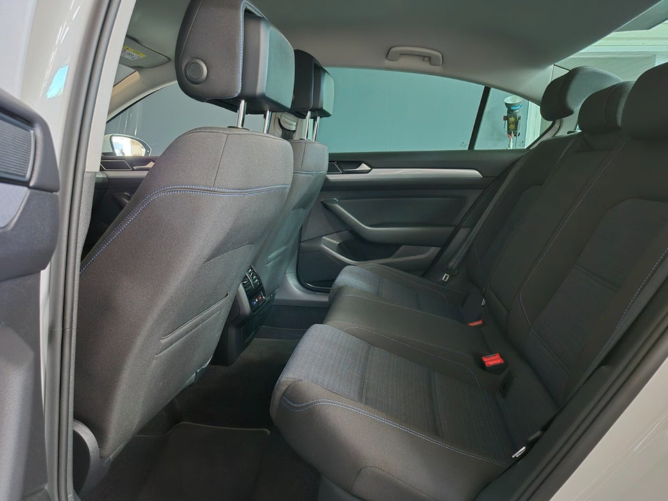 VW Passat 1,4 GTE DSG 4d