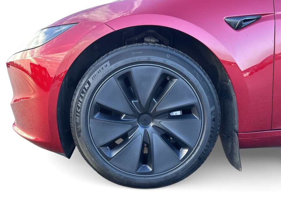 Tesla Model 3 RWD 4d