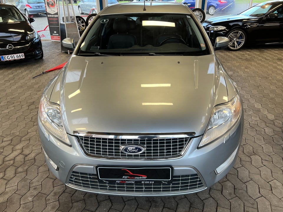 Ford Mondeo 2,5 20V Turbo Titanium stc. 5d