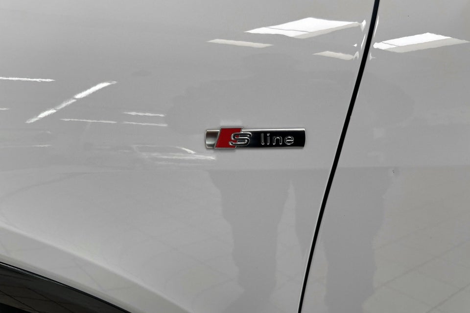 Audi Q4 e-tron 45 Progress 5d