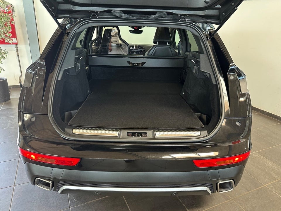 DS DS 7 CrossBack 1,6 PureTech 225 Prestige EAT8 Van 5d