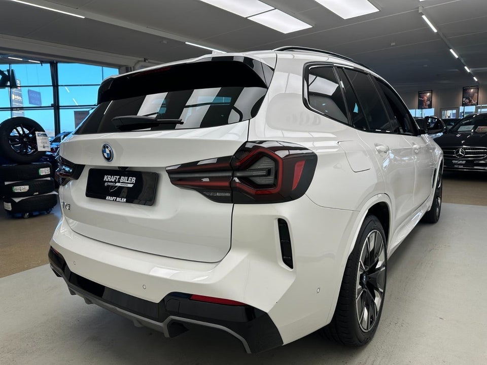 BMW iX3 Charged Plus M-Sport 5d
