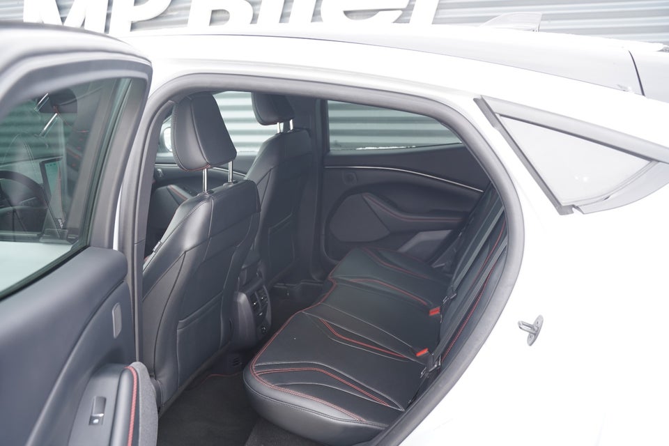 Ford Mustang Mach-E 88 Premium Extended Range 5d