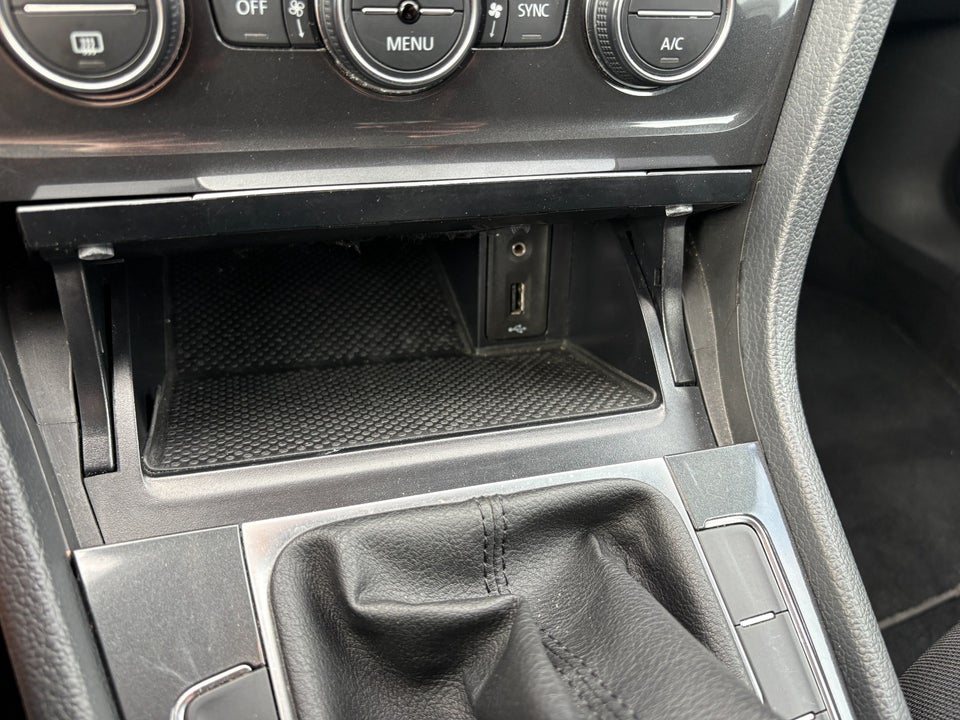 VW Golf VII 1,4 TSi 125 Comfortline 5d