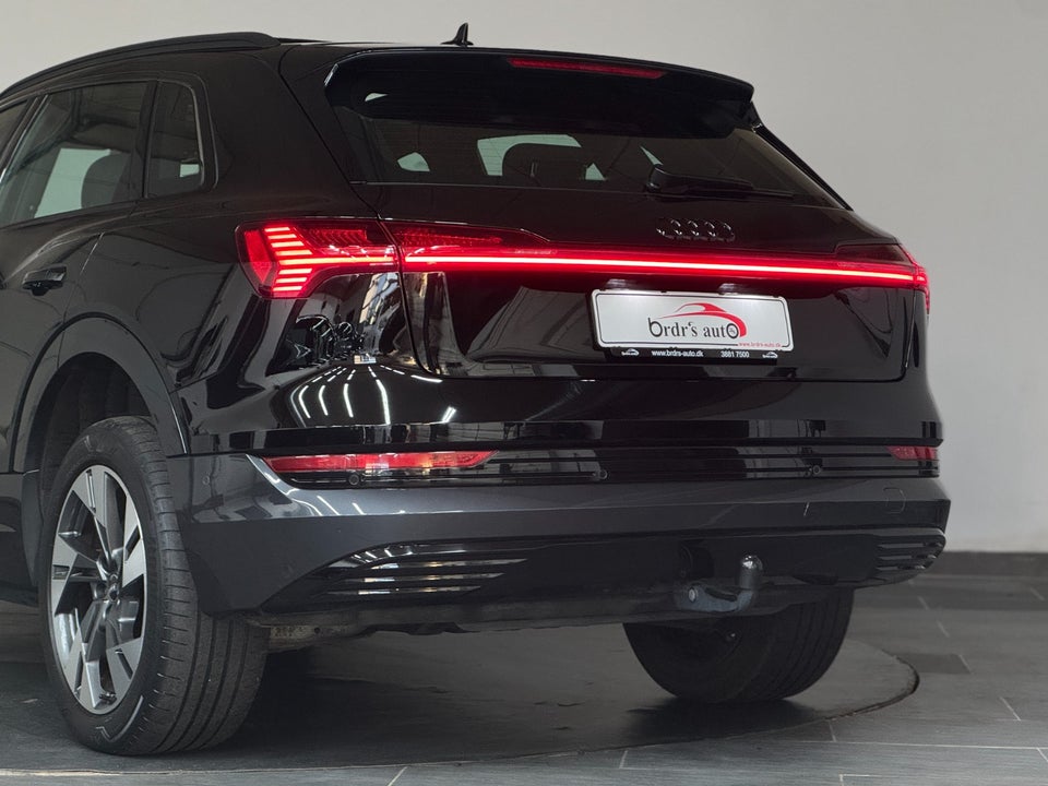Audi e-tron 55 Prestige quattro 5d