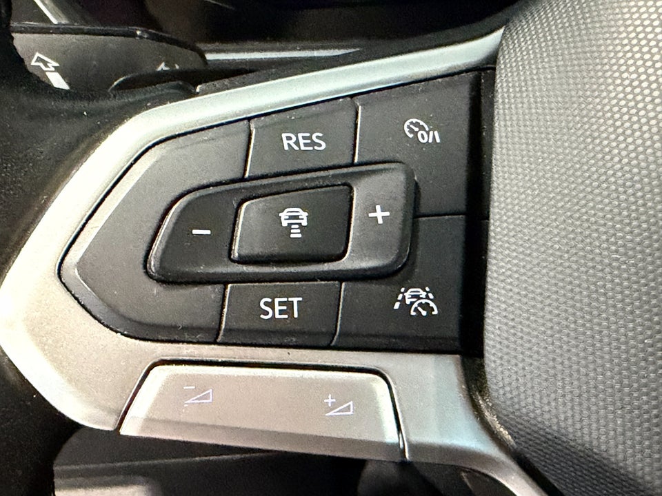 VW Tiguan 1,4 eHybrid Elegance DSG 5d