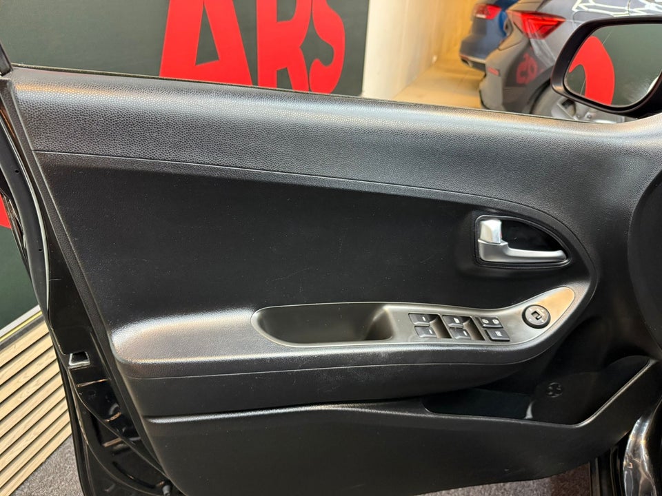 Kia Picanto 1,0 Style+ Intro 5d