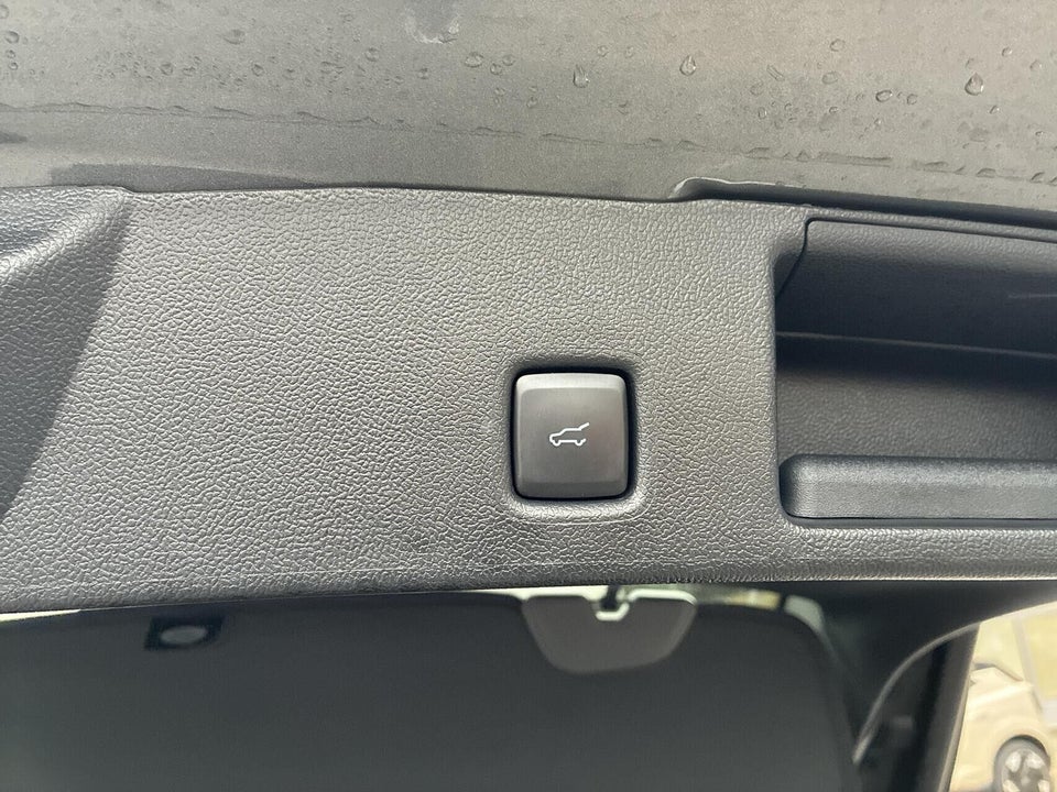 Ford Kuga 2,5 PHEV ST-Line X CVT 5d