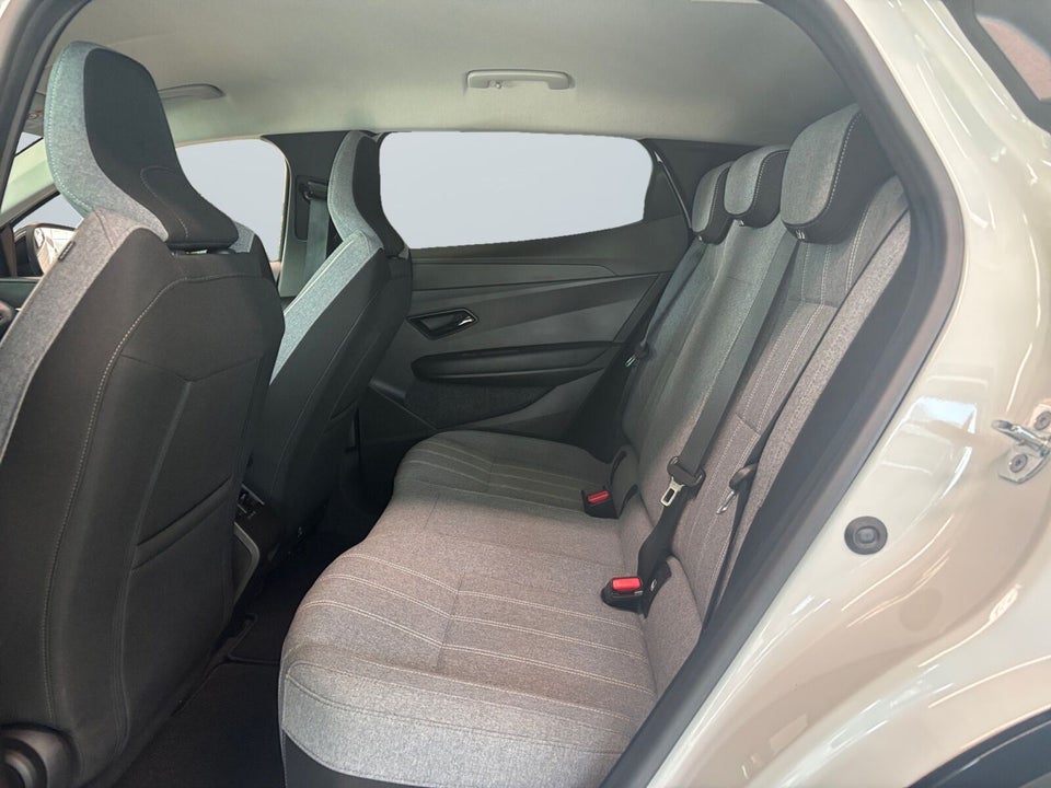 Renault Megane E-Tech 40 Equilibre 5d