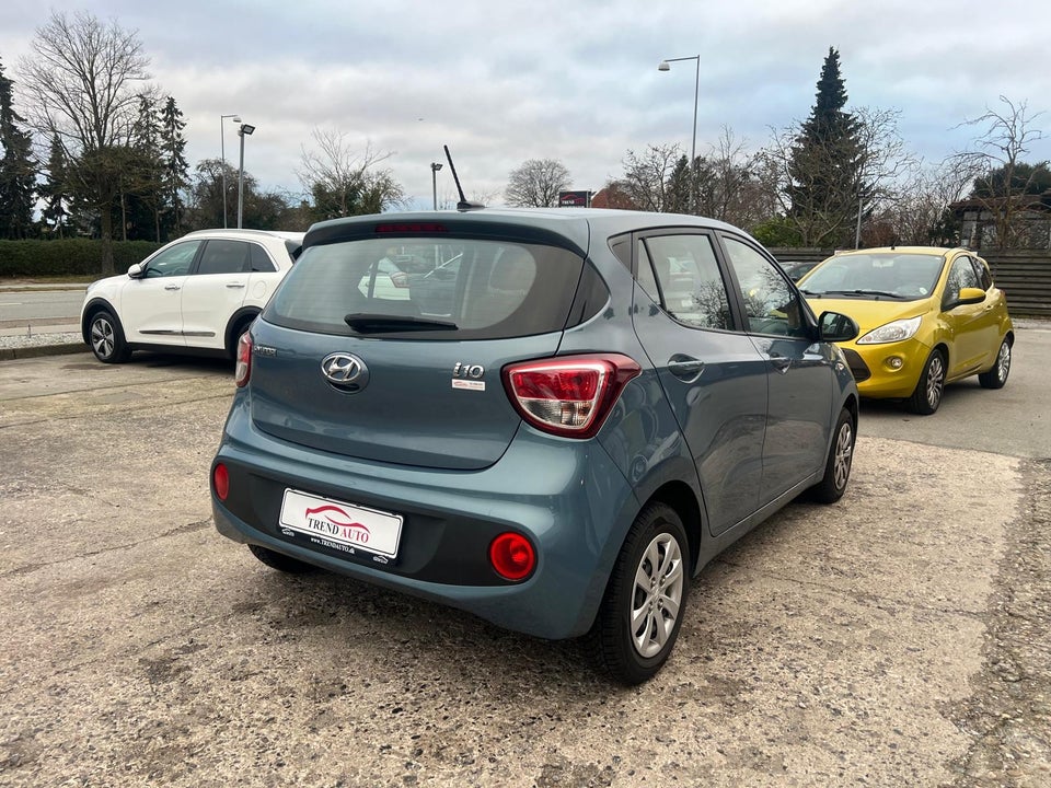 Hyundai i10 1,0 Touch 5d