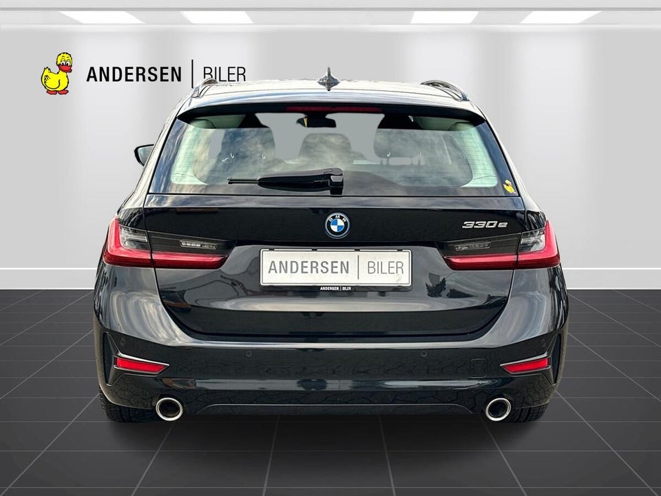 BMW 330e 2,0 Touring Sport Line aut. 5d