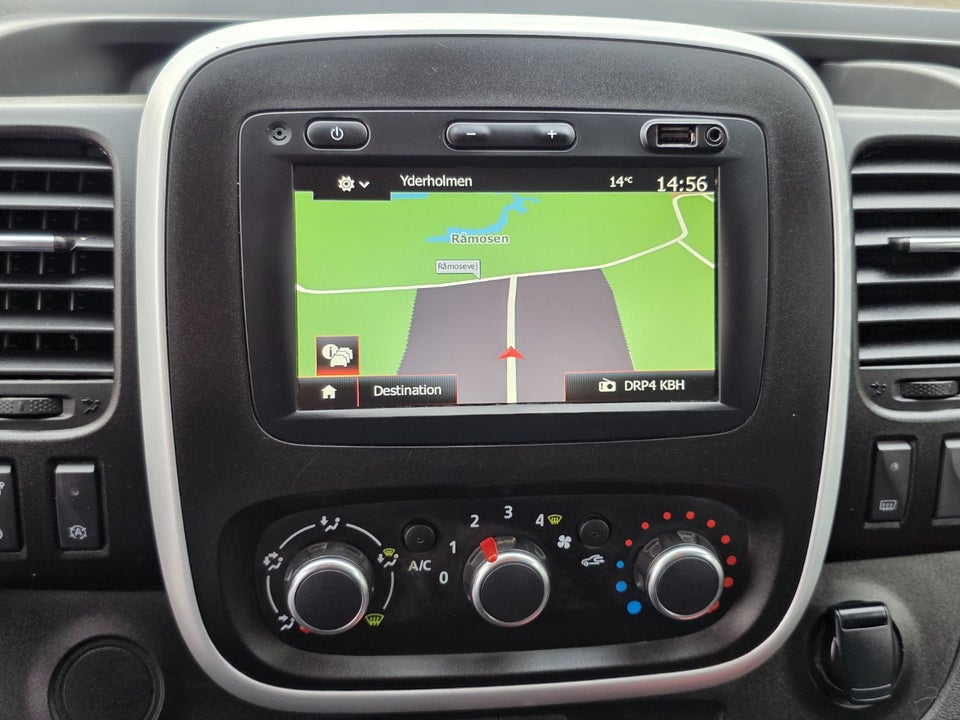 Renault Trafic T29 2,0 dCi 120 L2H1