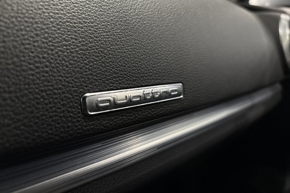 Audi A3 40 TFSi Sport Limited Sportback quattro S-tr. 5d