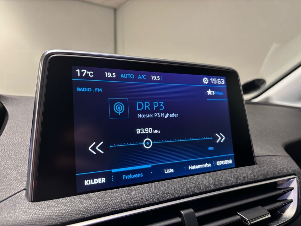 Peugeot 3008 1,5 BlueHDi 130 Allure 5d