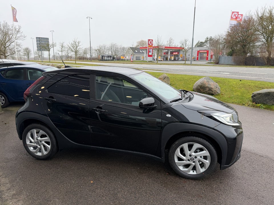 Toyota Aygo X 1,0 Active 5d