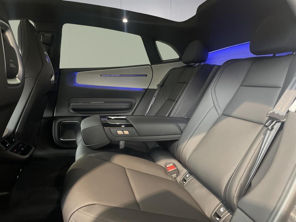 Polestar 4 Long Range Nordic Edition 5d