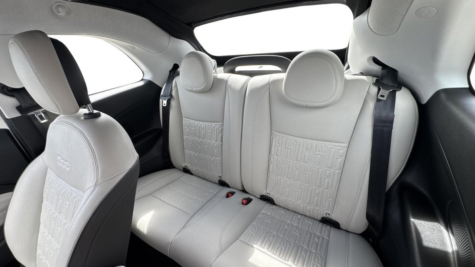 Fiat 500e 42 la Prima by Bocelli Cabrio 2d