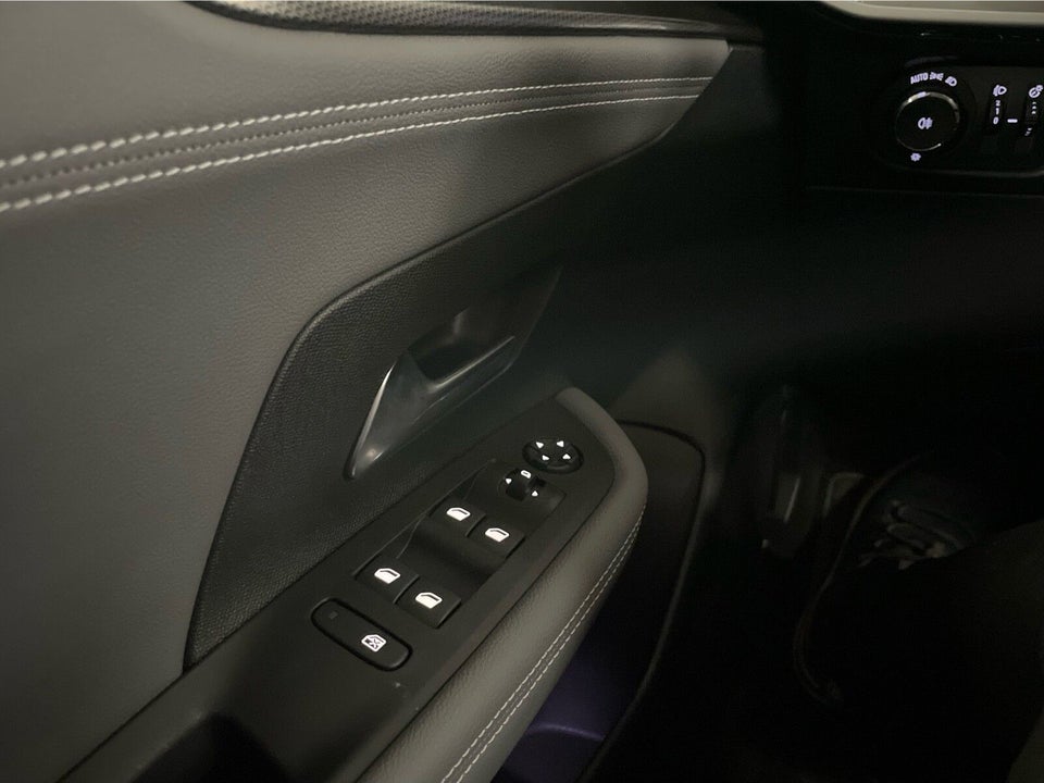 Opel Mokka-e 50 Elegance 5d