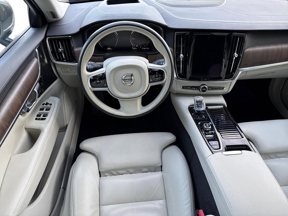 Volvo V90 2,0 T6 ReCharge Inscription aut. AWD 5d