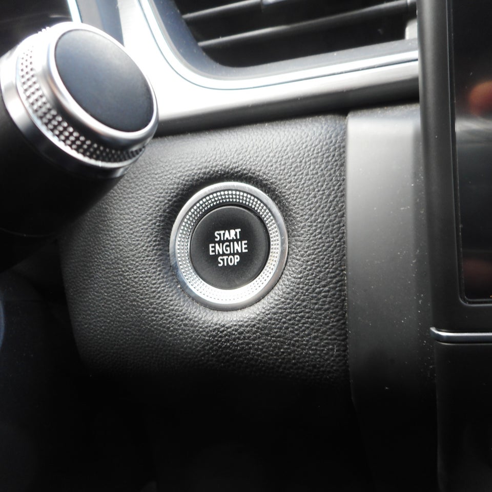 Renault Captur 1,3 TCe 130 Intens EDC 5d