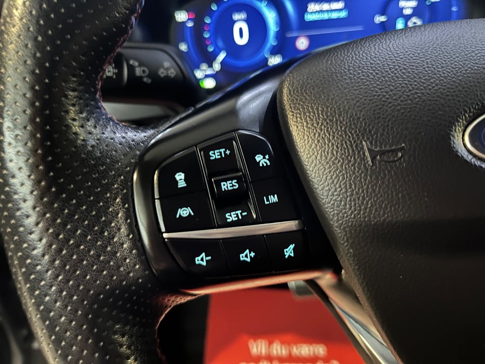 Ford Kuga 2,5 PHEV ST-Line X CVT 5d