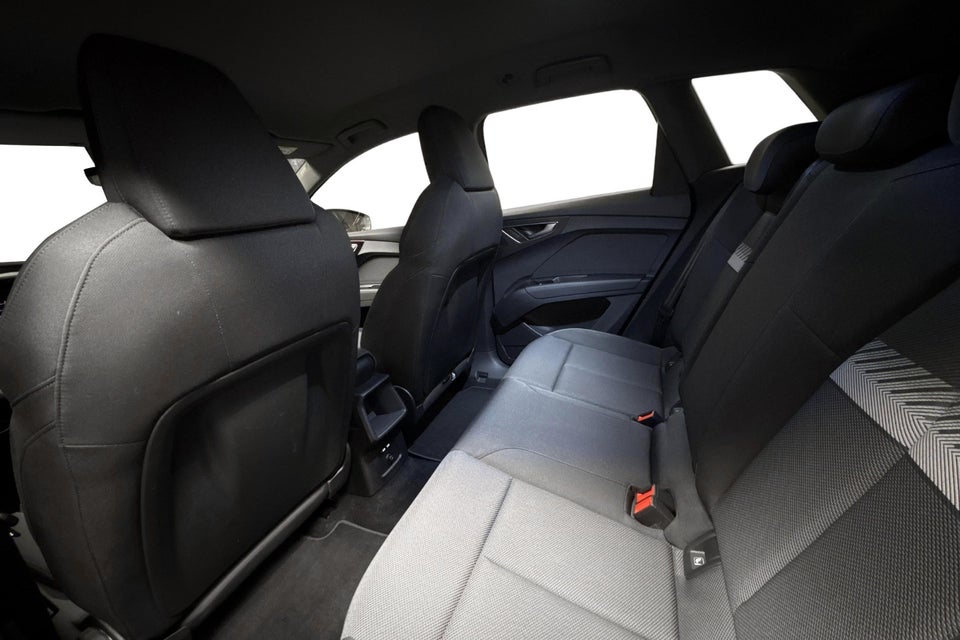 Audi Q4 e-tron 45 Progress 5d