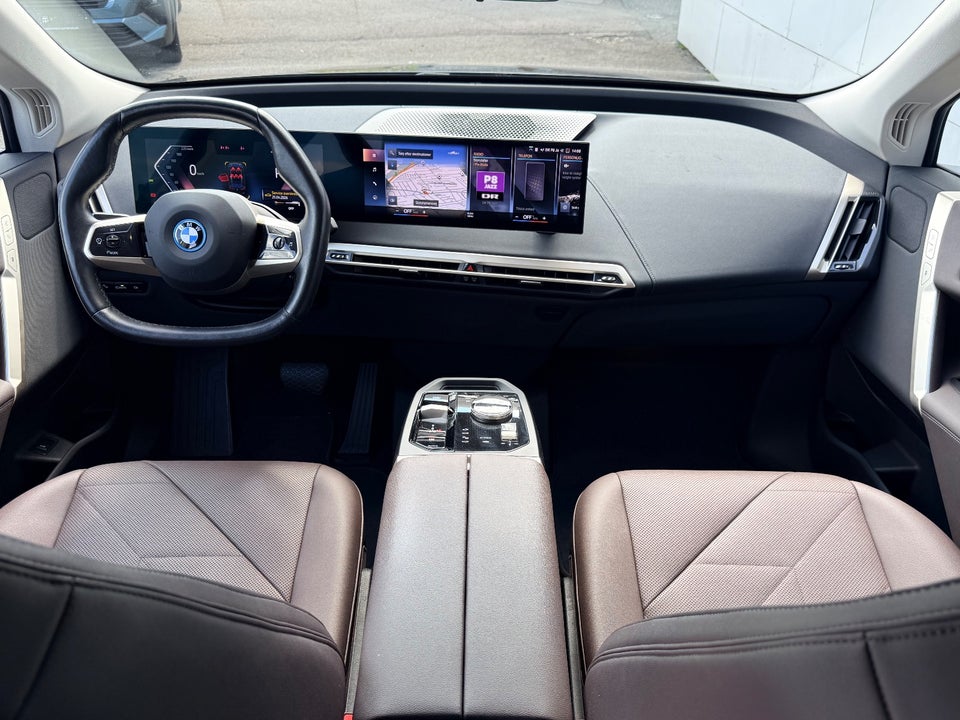 BMW iX xDrive40 Sport 5d