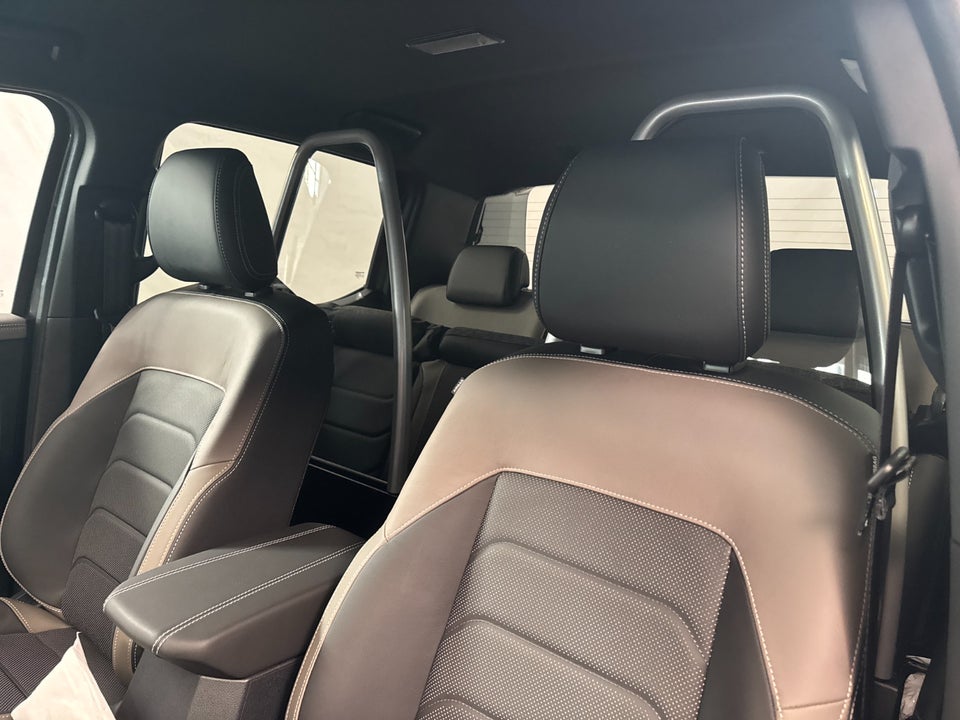 VW Amarok 3,0 TDi 240 Aventura aut. 4Motion 4d